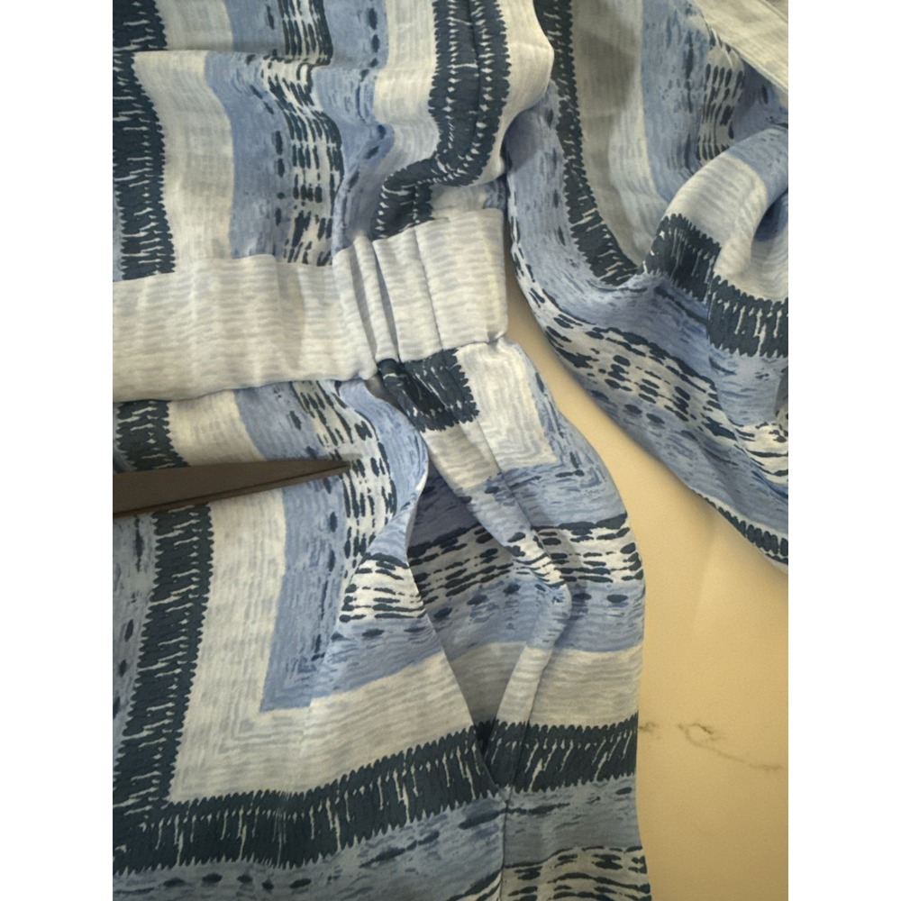 BCBG MAXAZRIA SIZE S SOREN BLUE PRINT V-NECK ROMPER - Picture 6 of 11